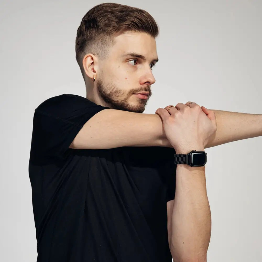 Apple watch puinen ranneke eebenpuu musta ruudullinen nauha edestä näkymä