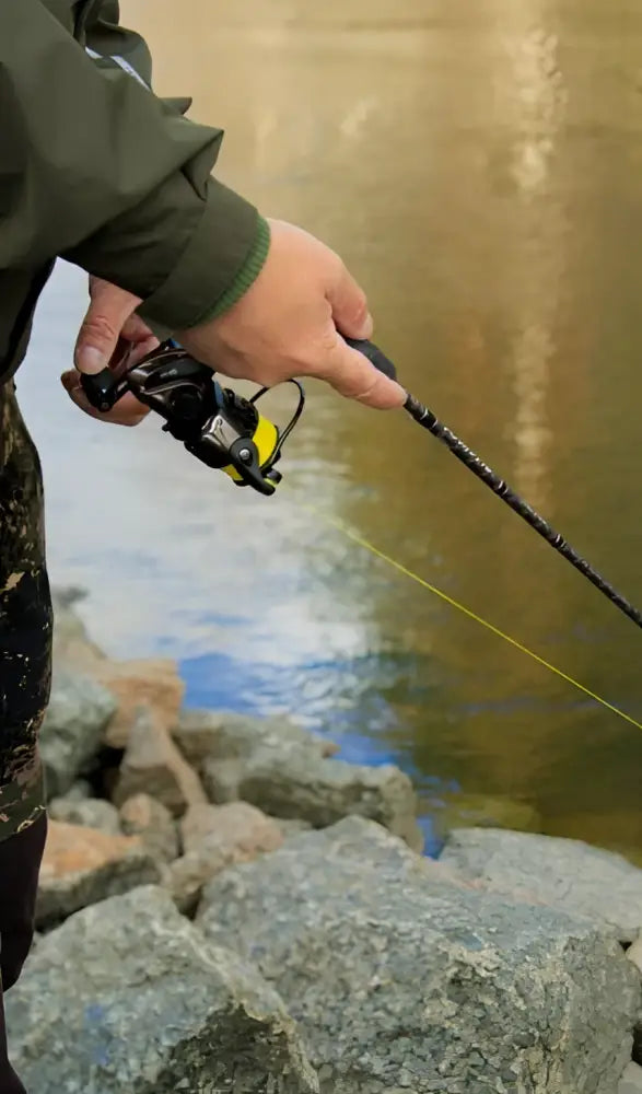Blacksox bsx 602m spin avokelavapa with sleek black and yellow fishing reel for modern angling use