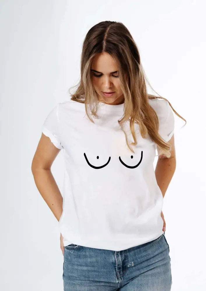 Valkoinen t-paita mustalla minimalistisella rintakuvalla nimeltä boobs tissit t-paita