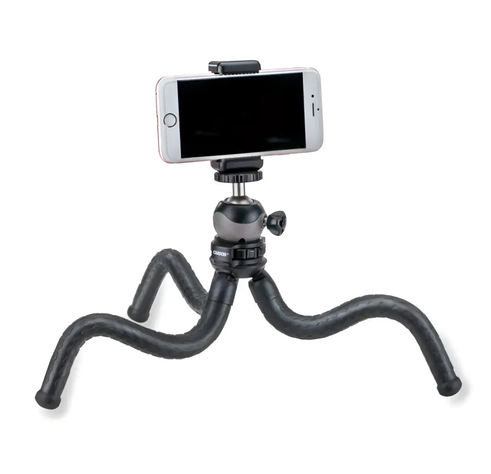 Musta joustava kolmijalka puhelimella carson boapod flexible leg tripod -tuotteessa