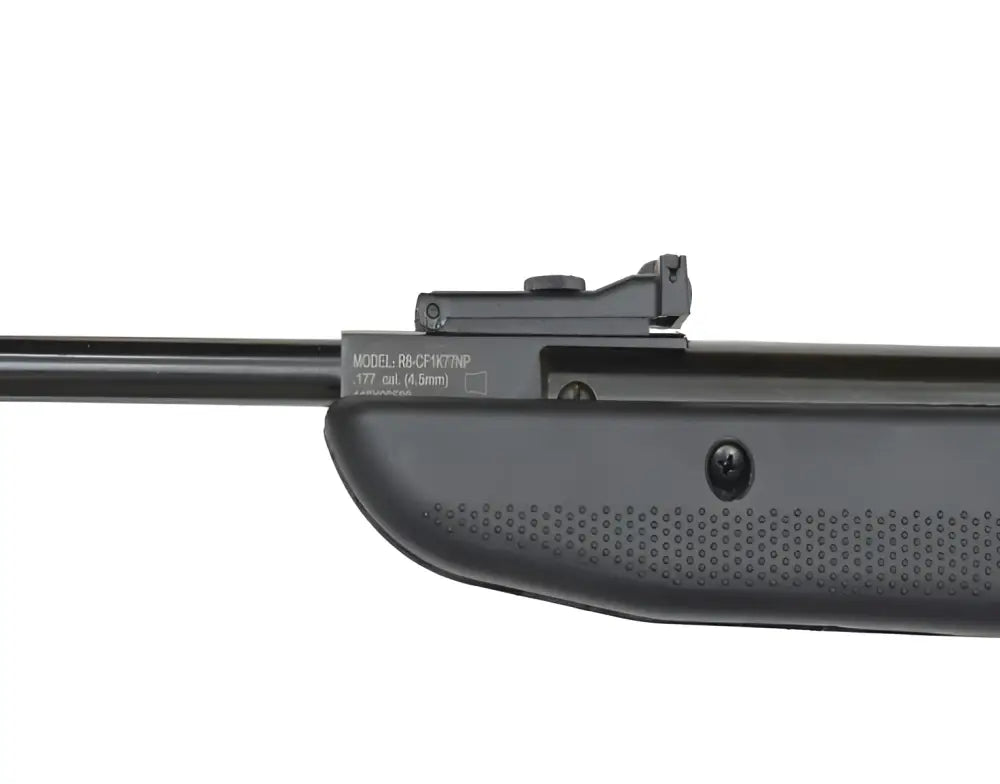 Musta crosman fury np 4.5mm ilmakivääri teksturoidulla kahvalla ja säädettävällä takatähtäimellä