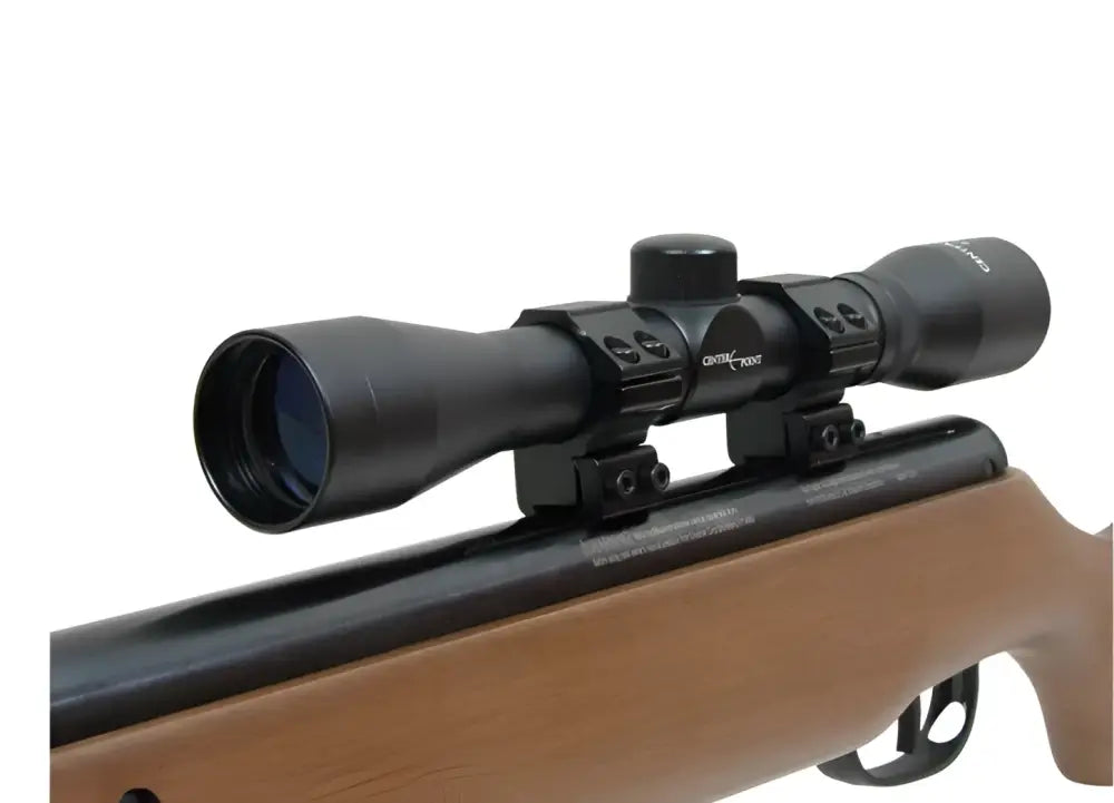 Crosman vantage 4.5mm ilmakivääri kiikaritähtäimellä musta taktinen kiikaritähtäin puukiväärin varressa