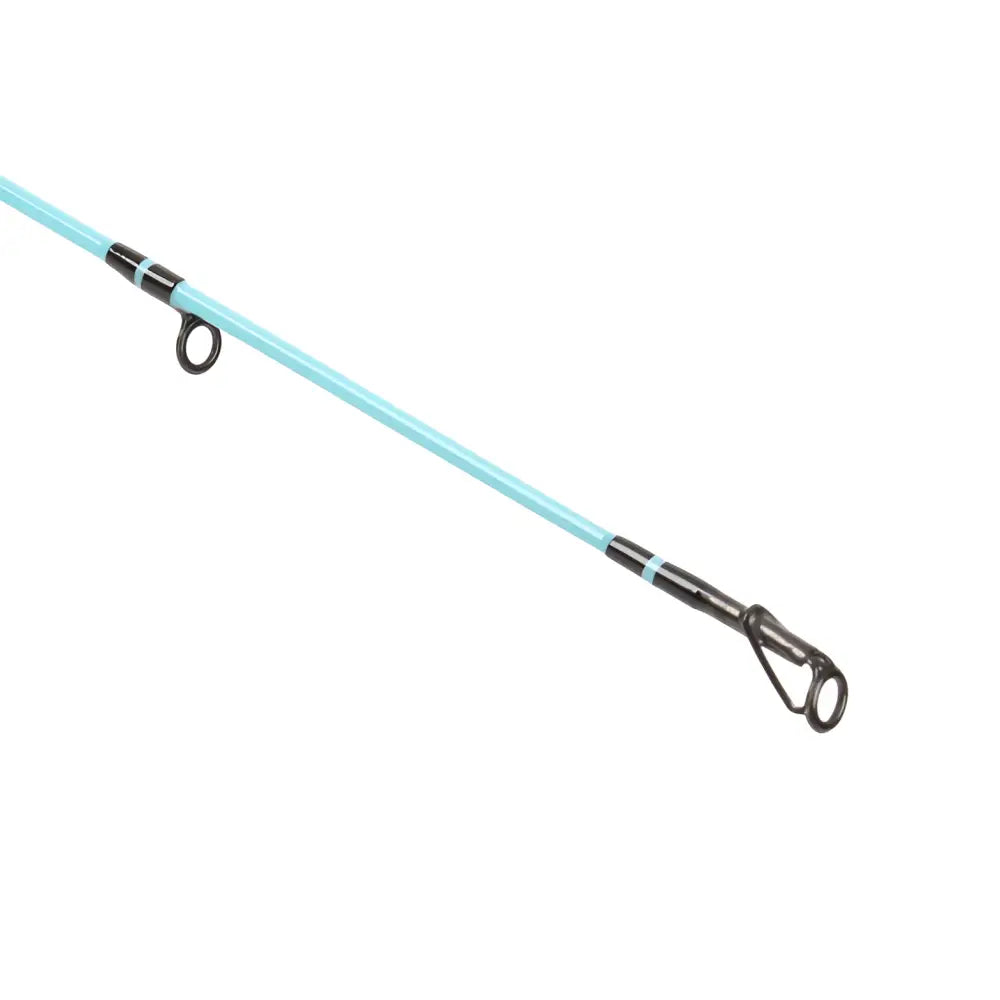 Kevyesti sininen kössi 2.0 kuhavapa 223cm 10-30g kalastajan kanavalta mustilla metalliohjaimilla ja modernilla muotoilulla