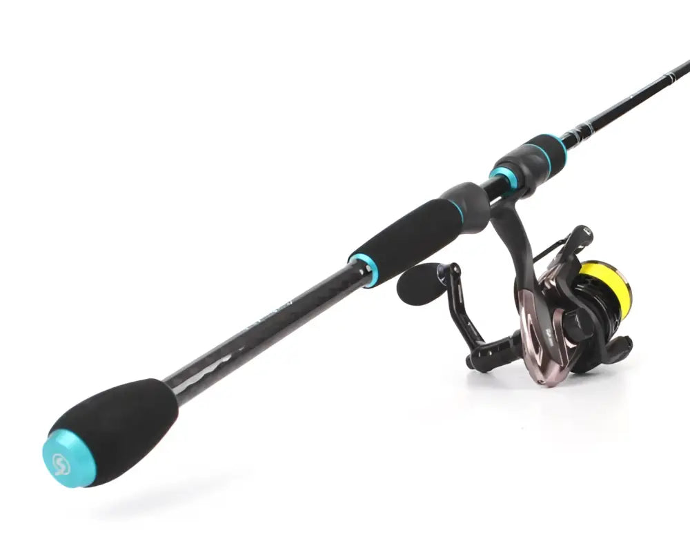 Kössi-kuha avokelasarja 219 cm musta kalastusvapa teal-värisillä yksityiskohdilla ja keltainen kelarumpu