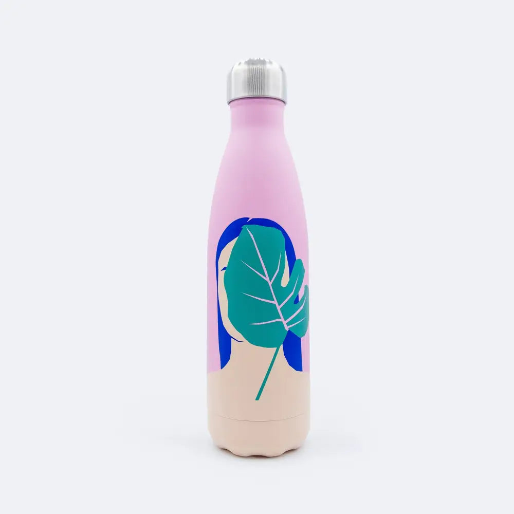 Meribottles eve 500 ml vaaleanpunainen ja beige eristetty juomapullo hopeakannen kanssa, jossa sinitukkaisen siluetin teal monstera lehti
