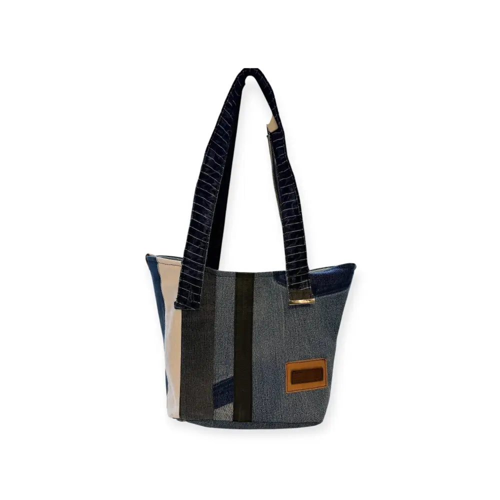 Olkalaukku farkkuraita - malli 3 - wildpoint outdoors retkeilyvarusteet verkkokaupasta 54,90 €