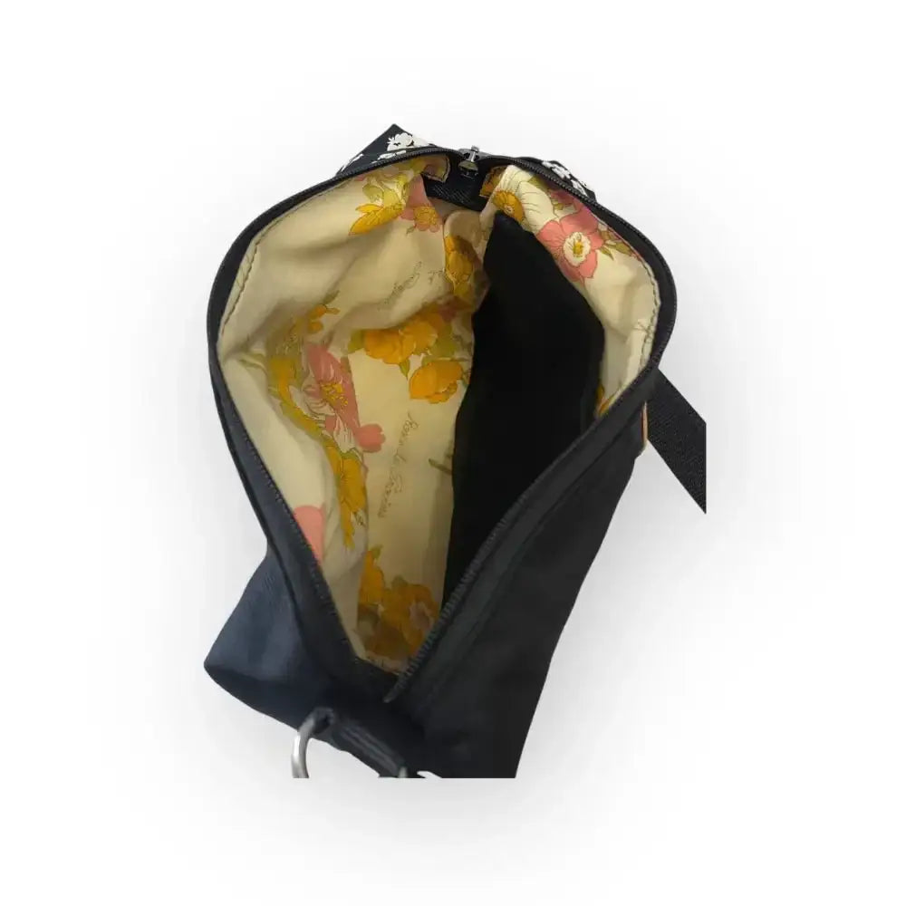 Olkalaukku kia - wildpoint outdoors - varusteet retkeilyvarusteet verkkokaupasta 49,90 €