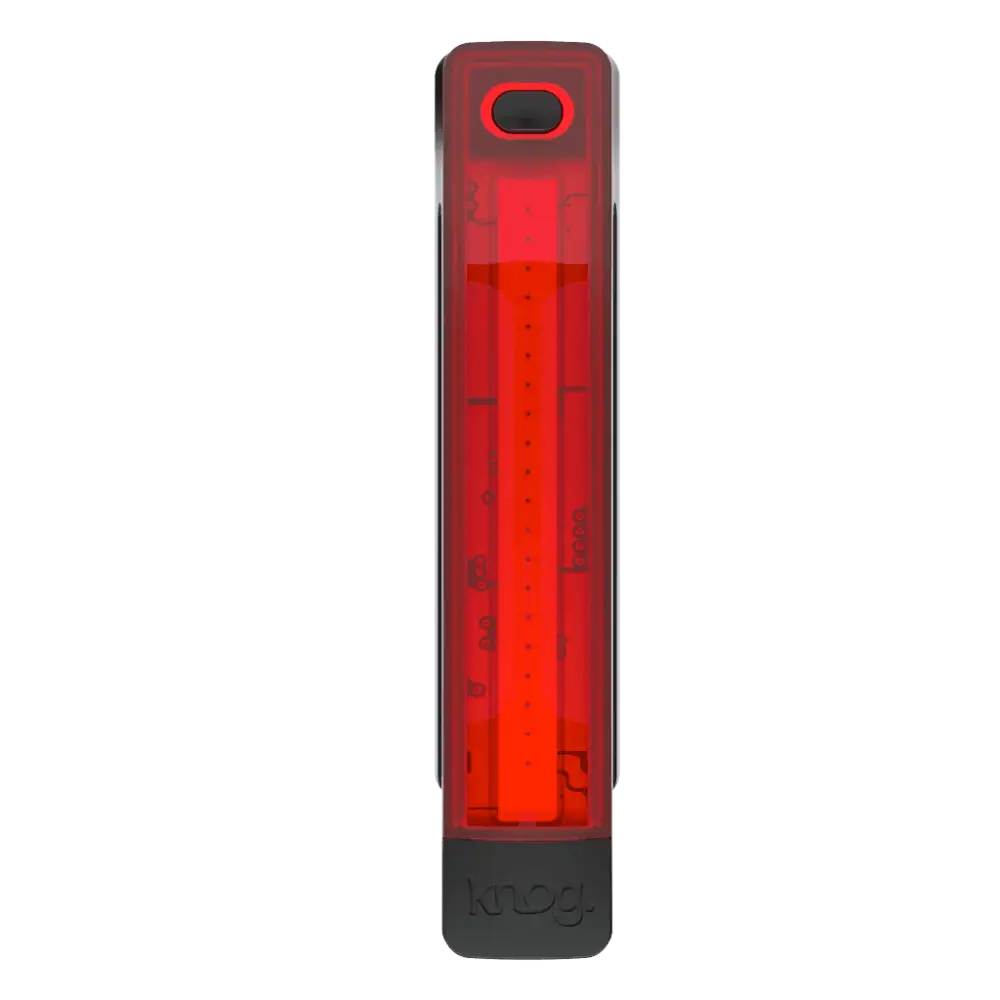 Plus free rear black punainen led-pyörän takavalo läpinäkyvällä kotelolla ja suorakulmaisella muotoilulla takaa näkymä