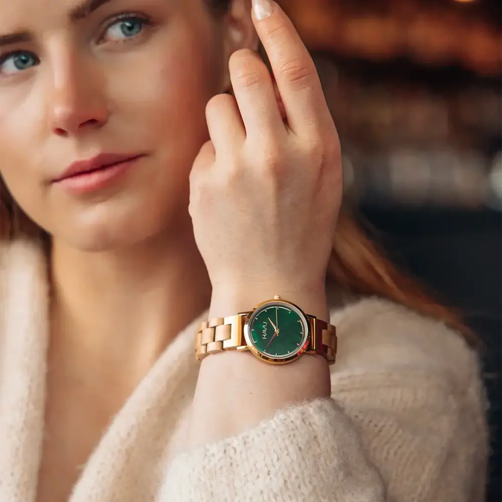 Gold-toned wooden band watch revontuli koivu 32mm with vibrant green dial and minimalist design