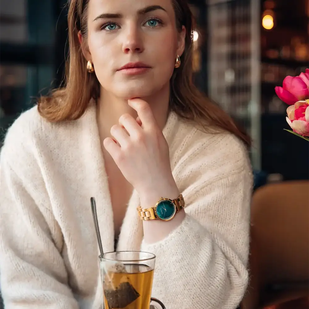 Goldtone rannekellossa revontuli koivu 32mm teal-sininen taulu ja linkitetty metalliranneke