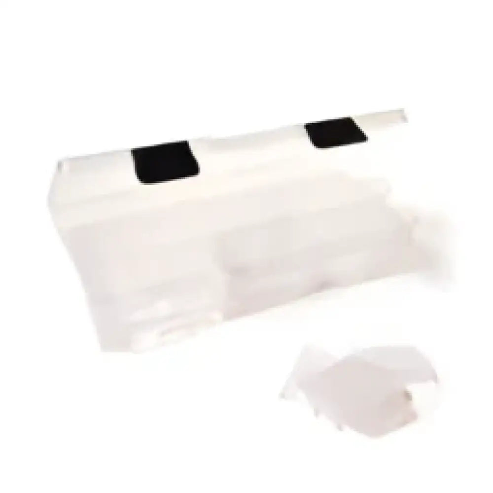 Clear muovinen vesipullo mustilla kansilla ja pienellä valkoisella etiketillä scandinavian tackle x71 vieherasia 270x180x43mm 5kpl setti
