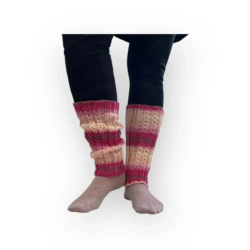 Vaaleanpunaiset säärystimet - wildpoint outdoors retkeilyvarusteet verkkokaupasta 32,90 €
