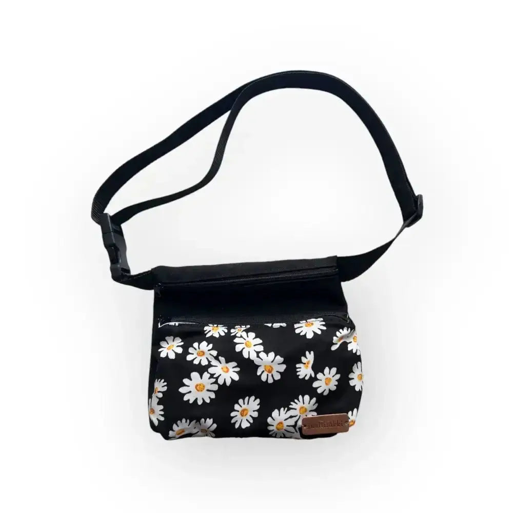 Vyölaukku black daisy - kotimaista käsityötä - retkeilyvarusteet verkkokaupasta 24,90 €